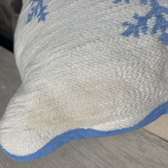 Target Threshold Snowflake Pillow - Picture 4 of 4